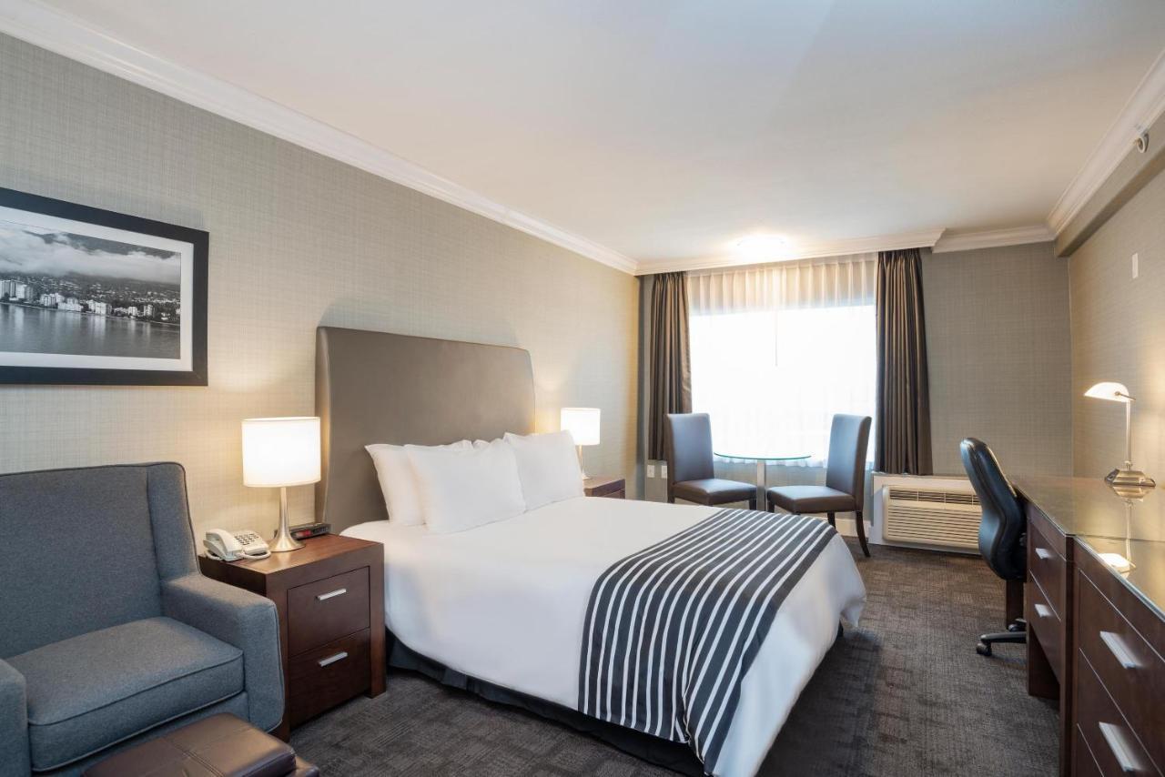Sandman Hotel Vancouver Airport Richmond Exterior photo