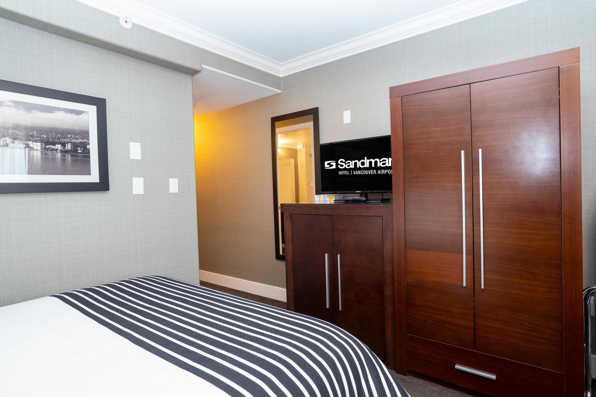 Sandman Hotel Vancouver Airport Richmond Exterior photo