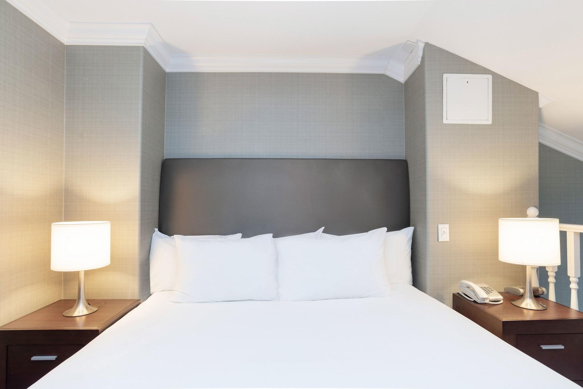 Sandman Hotel Vancouver Airport Richmond Exterior photo